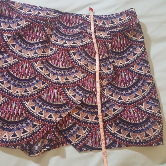 COPY - Pink Republic Geometric Skort Sz. L - Picture 5 of 6